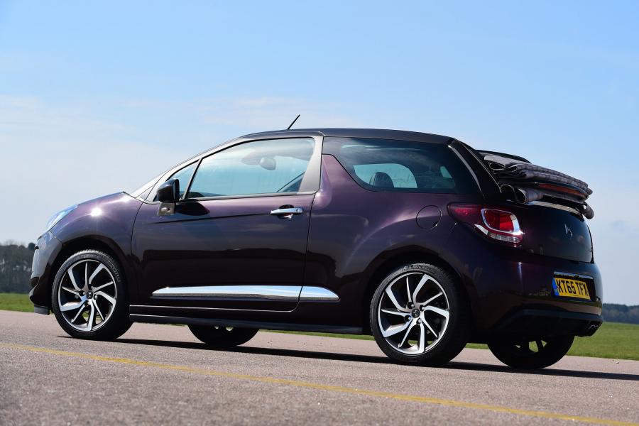  DS 3 Cabrio 2016 года  (UK) (фото 5 из 10)